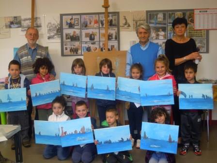 anno 2014 Lezione di Pittura ai bambini della scuola materna di Cuggiono, presso il Laboratorio del Gruppo Artistico Occhio, Aprile 2014.