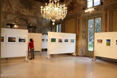 anno 2015 25 Aprile 2015 - Mostra Fotografica "ASPETTANDO EXPO" presso Villa Rusconi a Castano Primo.